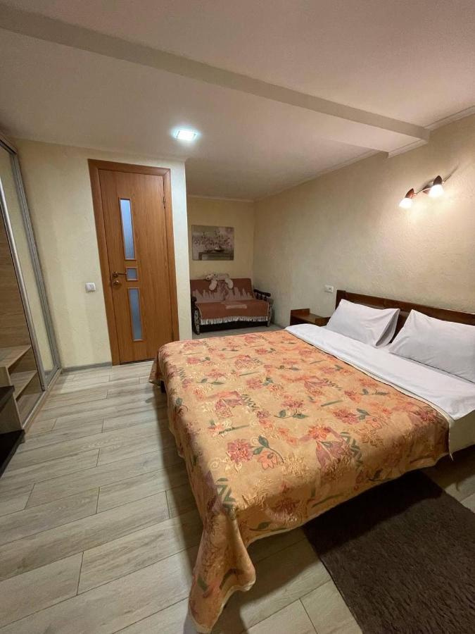 Апартаменты Sunrise Kamianets-Podilsky Extérieur photo
